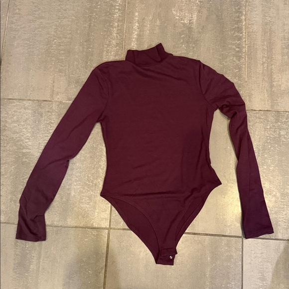 Zenana Outfitters Tops - Zenana Outfitters Maroon Long Sleeve Bodysuit Full Coverage Bottom